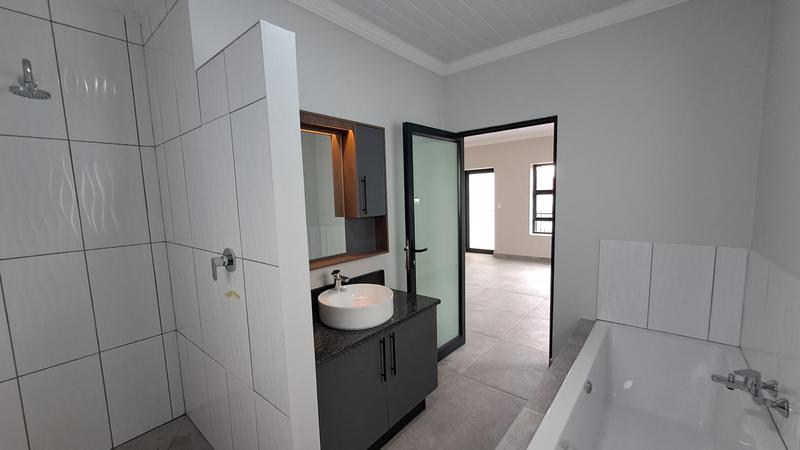 4 Bedroom Property for Sale in Stilbaai Wes Western Cape